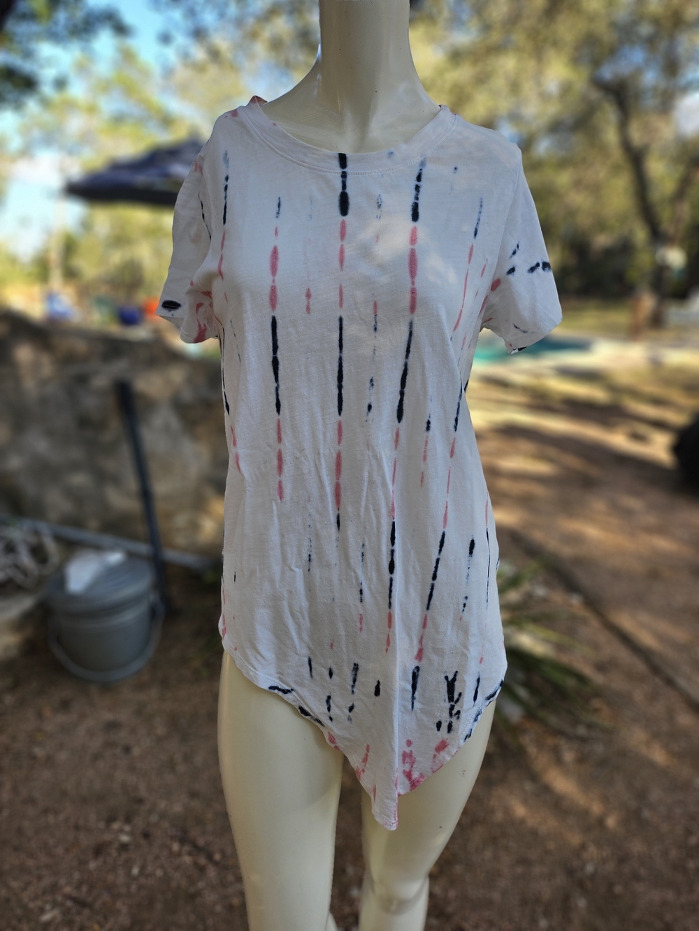 Sanctuary White Black & Pink Tie-Dye Short Sleeve Asymmetrical Tee XS Knotted